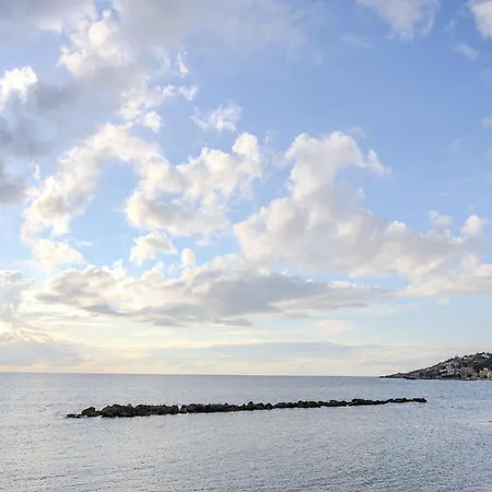 Casa Mare Torre San Carlo مارينا دي بالما