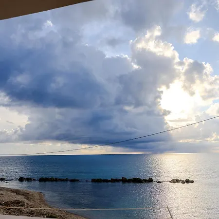 شقة Casa Mare Torre San Carlo مارينا دي بالما