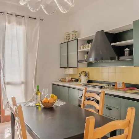 شقة Casa Mare Torre San Carlo