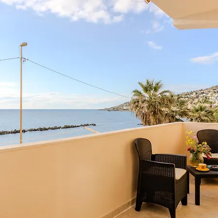 Casa Mare Torre San Carlo شقة