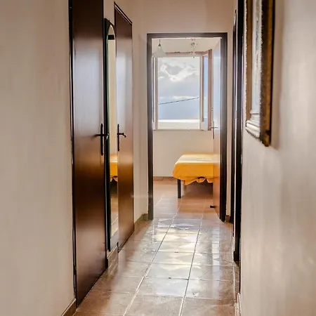 Casa Mare Torre San Carlo شقة
