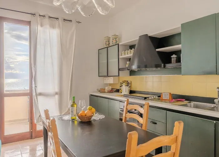 Apartment Casa Mare Torre San Carlo